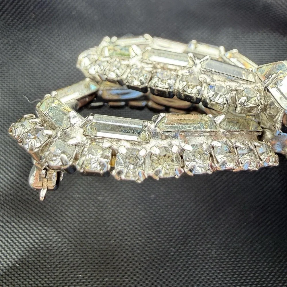 Vintage Rhinestone Bow Brooch/pin Baguette, Round And Emerald Cut Stones